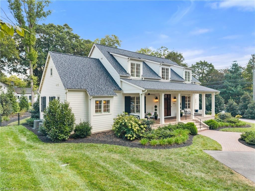 Photo of 2671 Chatham Farm Road, Winston-Salem, NC 27106 (MLS # 1239455)