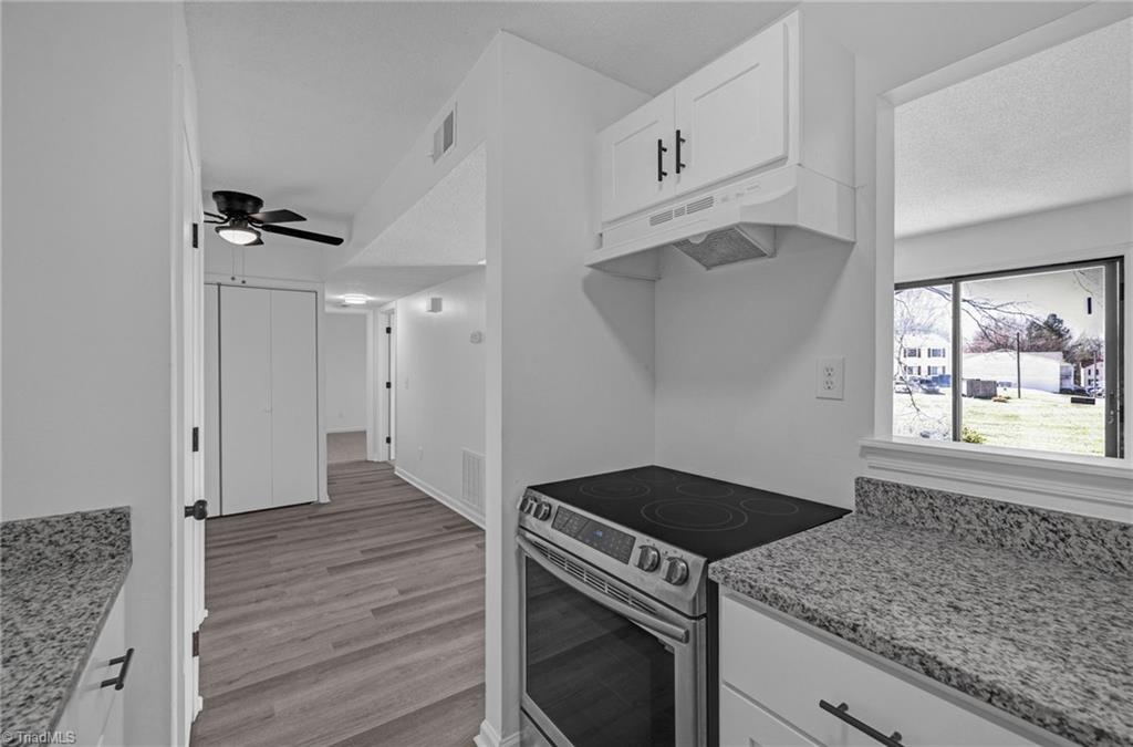 504 Mystic Drive #C, Greensboro, North Carolina image 3