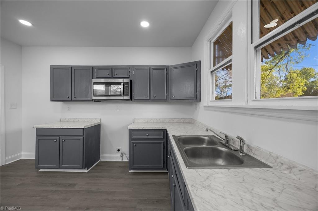 621 Morehead Street, Eden, North Carolina image 10