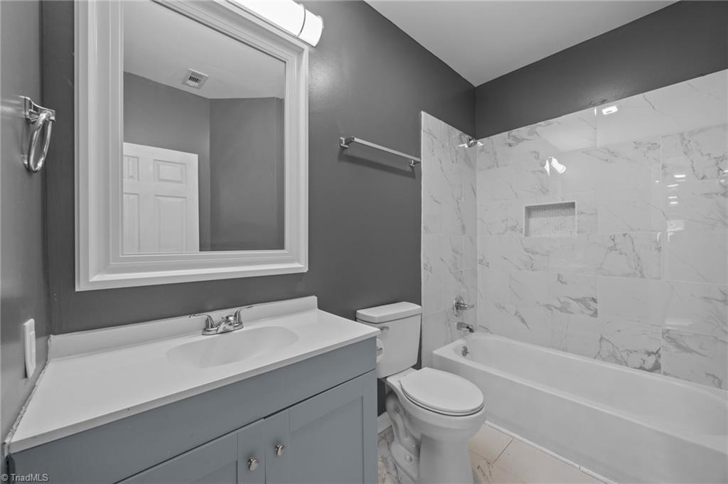 621 Morehead Street, Eden, North Carolina image 6