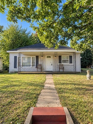 2811 CAMBORNE ST, GREENSBORO, NC 27407 - Image b0cb963b57a2df5cfa7fea1e5a3eb259/2023202561