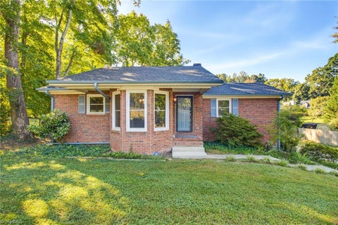 Homes For Sale - 1418 Rock Spring Street<br/> Greensboro, NC 27405