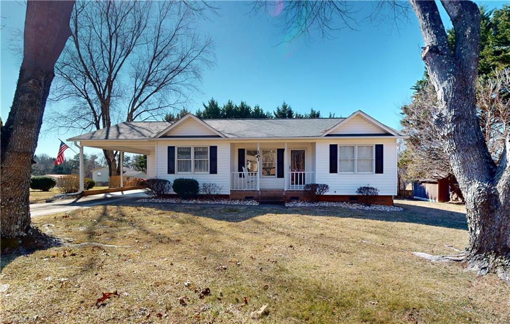161 Azalea Drive, Mount Airy, North Carolina image 1