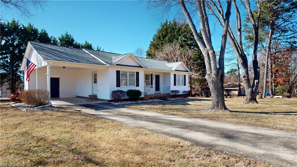 161 Azalea Drive, Mount Airy, North Carolina image 9