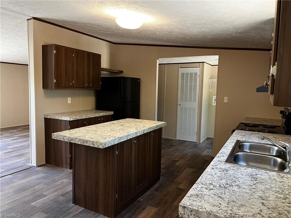 Photo 8 of 23 of 181 Old Toast Road mobile home