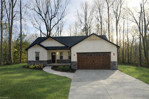 314 Lily Drive Kernersville NC 27284