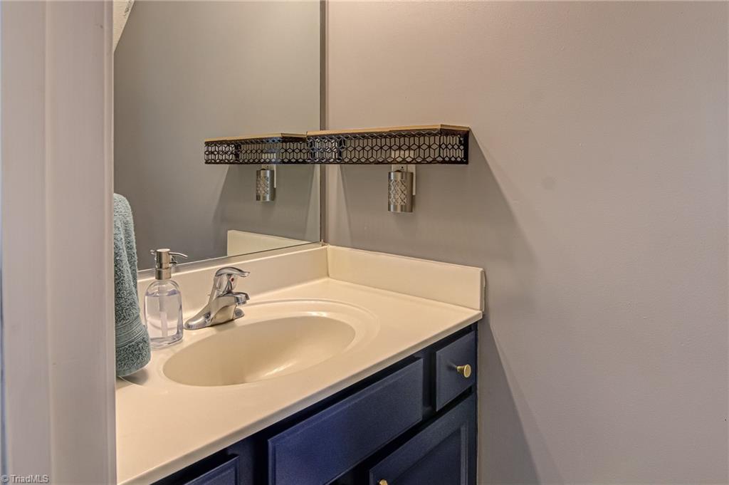 1403 Daisy Park Drive, Whitsett, North Carolina image 7