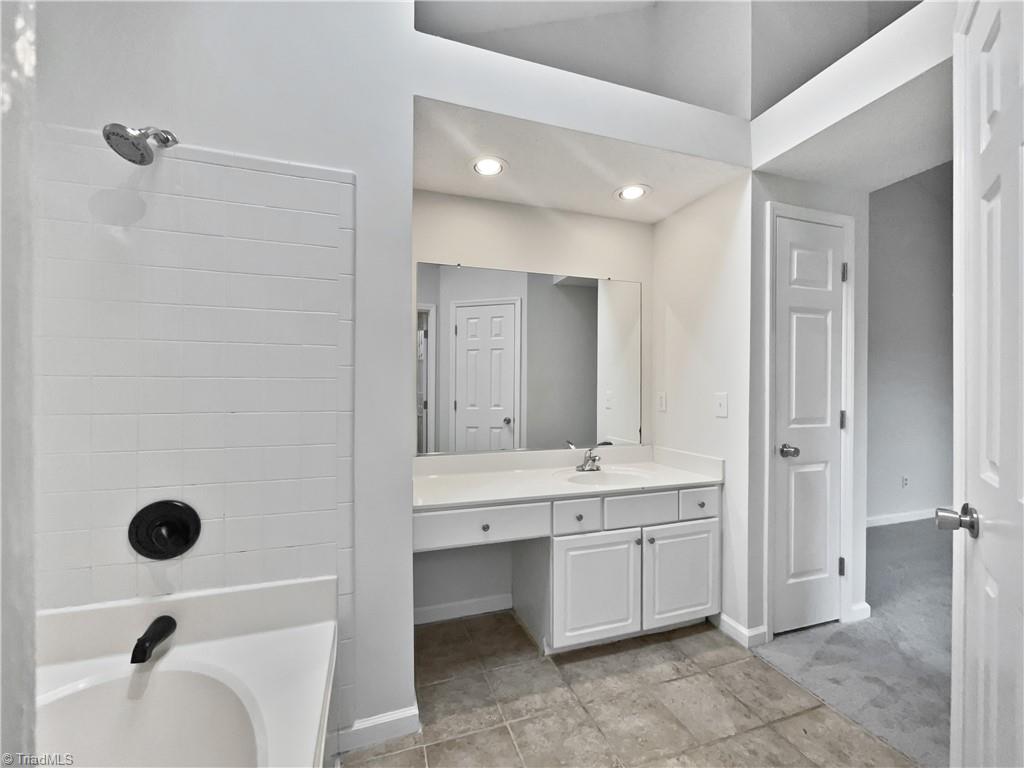 3319 Timberwolf Avenue, High Point, North Carolina image 9