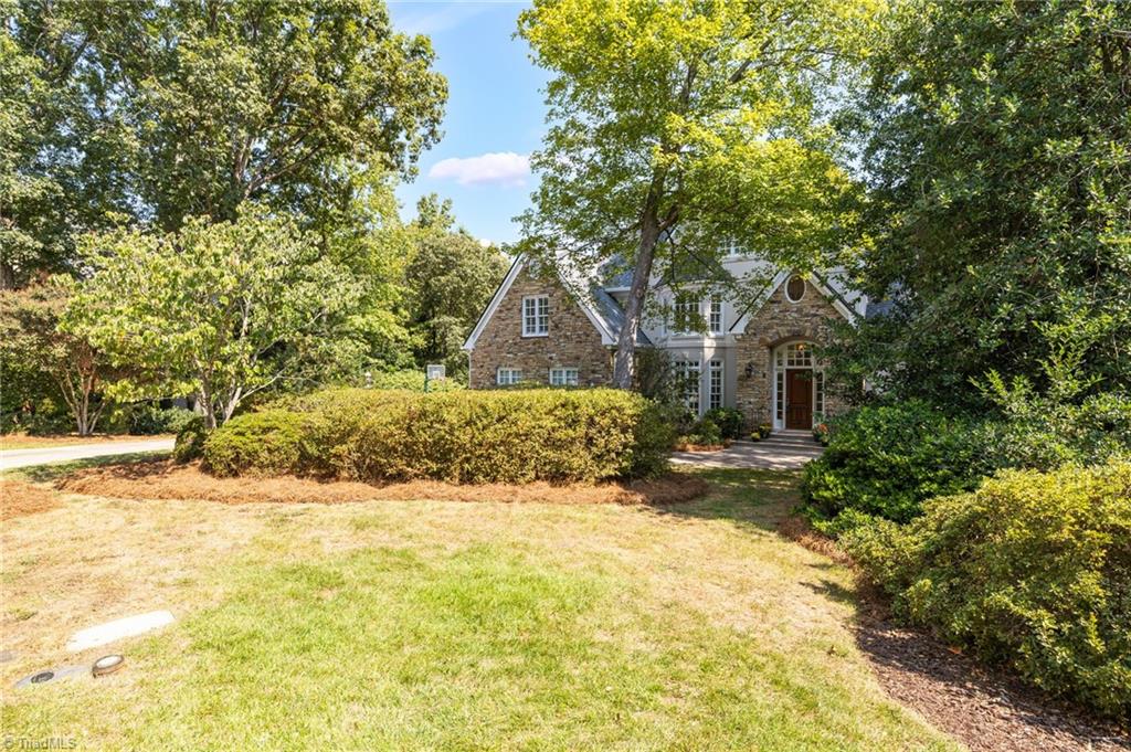 Greensboro, North Carolina 27408, United States, 4 Bedrooms Bedrooms, ,5 BathroomsBathrooms,Residential,Active,217669