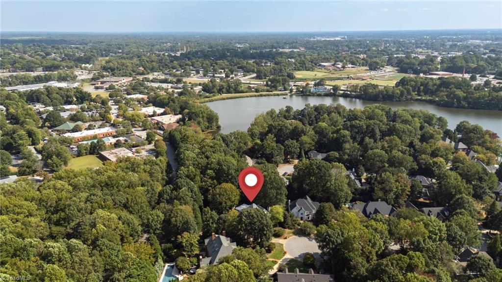 Greensboro, North Carolina 27408, United States, 4 Bedrooms Bedrooms, ,5 BathroomsBathrooms,Residential,Active,217669