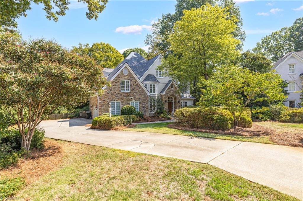 Greensboro, North Carolina 27408, United States, 4 Bedrooms Bedrooms, ,5 BathroomsBathrooms,Residential,Active,217669