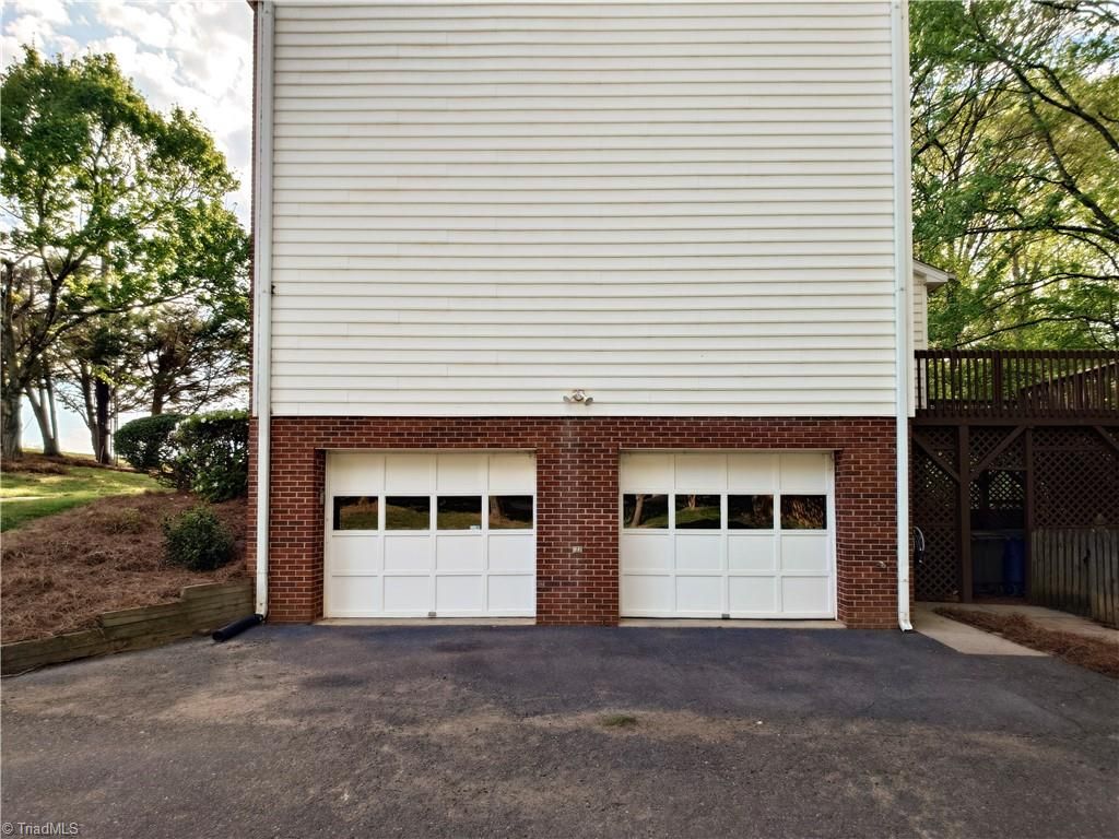 Photo of 730 Somerset Drive, Winston-Salem, NC 27103 (MLS # 1216627)