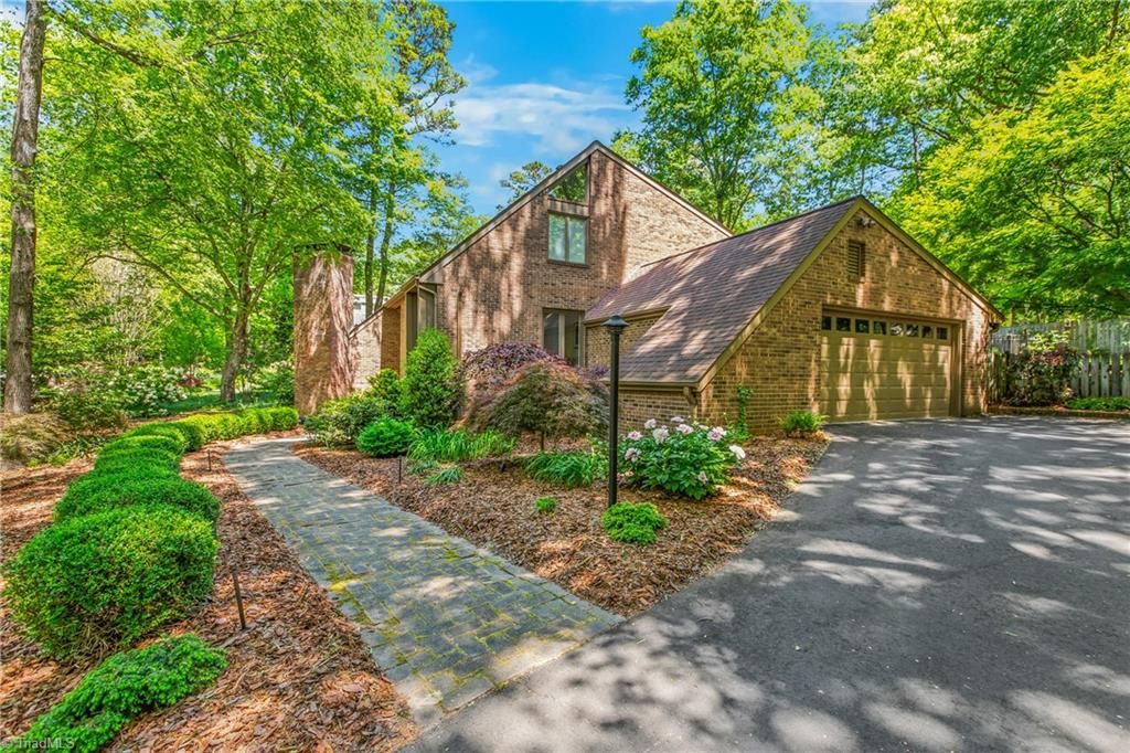 Photo of 220 Harmon Court, Winston-Salem, NC 27106 (MLS # 1217177)