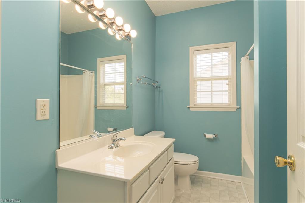 4990 Fiddlers Run Drive, Kernersville, North Carolina image 14