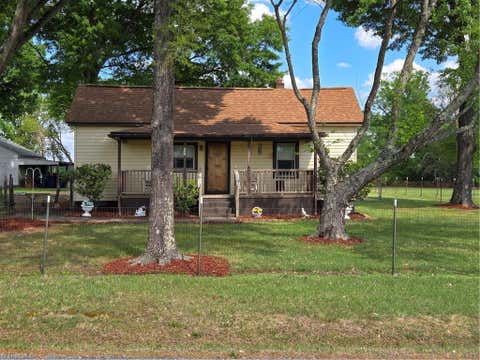Homes For Sale - 502 Cascade Avenue<br/> Eden, NC 27288