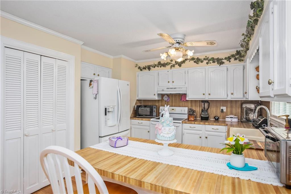 931 Nottingham Road, High Point, North Carolina image 11