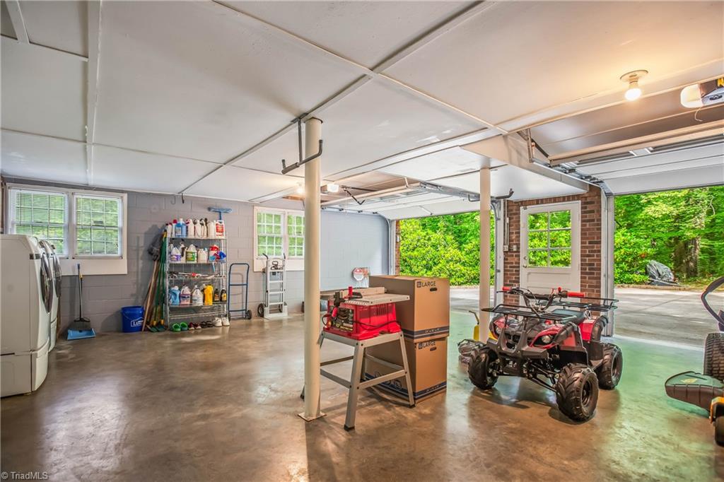 931 Nottingham Road, High Point, North Carolina image 32