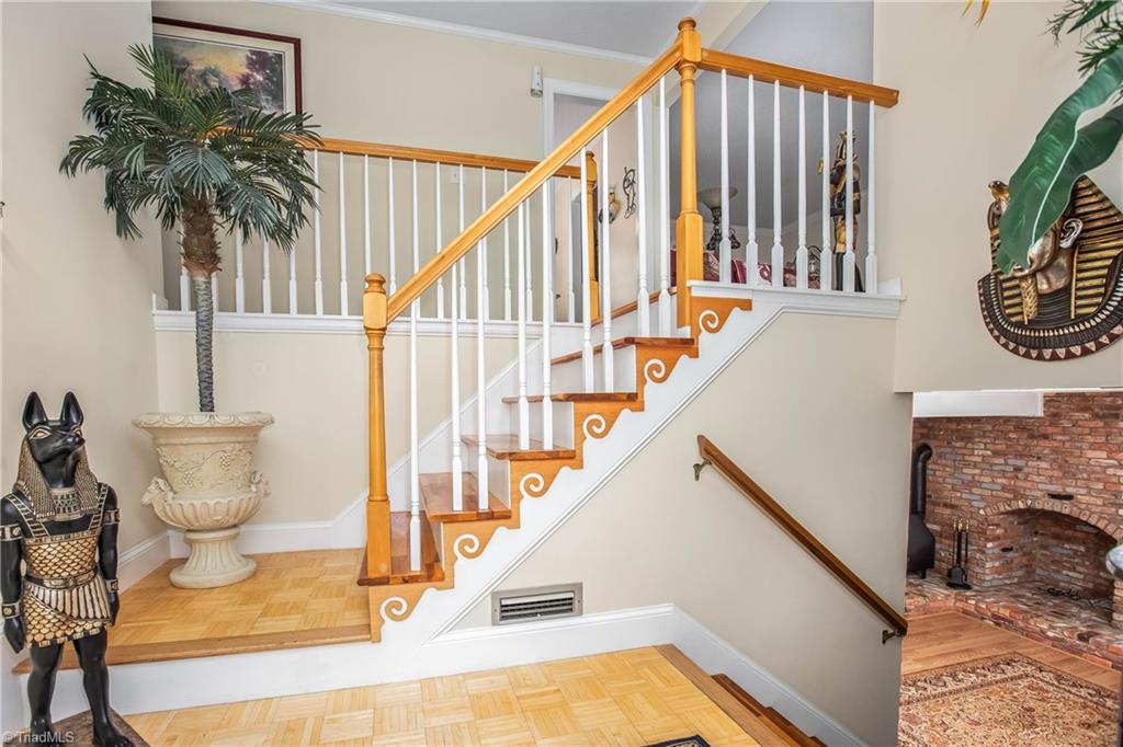 931 Nottingham Road, High Point, North Carolina image 6