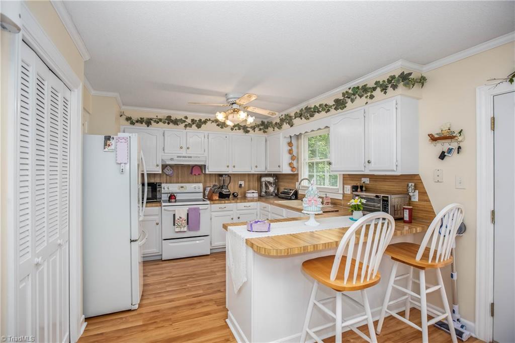 931 Nottingham Road, High Point, North Carolina image 10