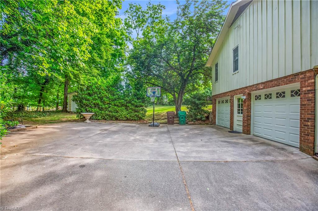 931 Nottingham Road, High Point, North Carolina image 33