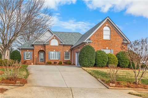Photo of 1213 Colston Court, Kernersville, NC 27284 (MLS # 1206312)