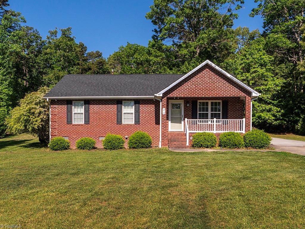 373 Salem Ridge Drive, Randleman, North Carolina image 1