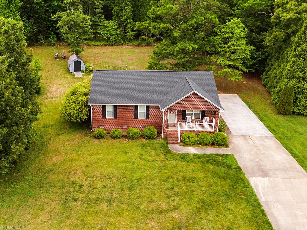 373 Salem Ridge Drive, Randleman, North Carolina image 3