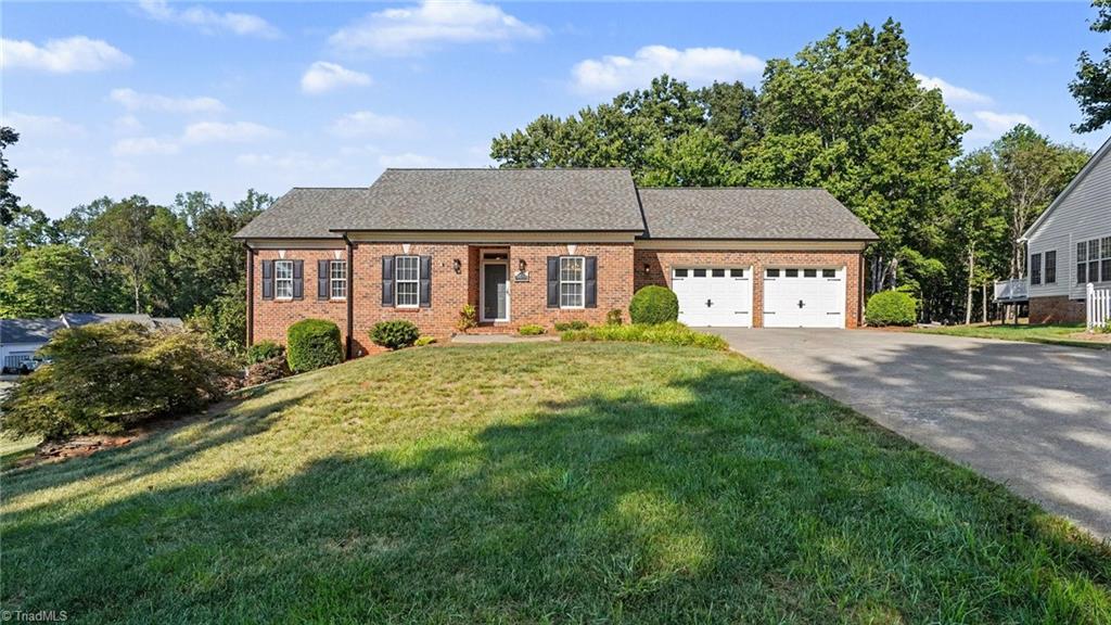 Photo of 120 Cotswold Lane, King, NC 27021 (MLS # 1235563)