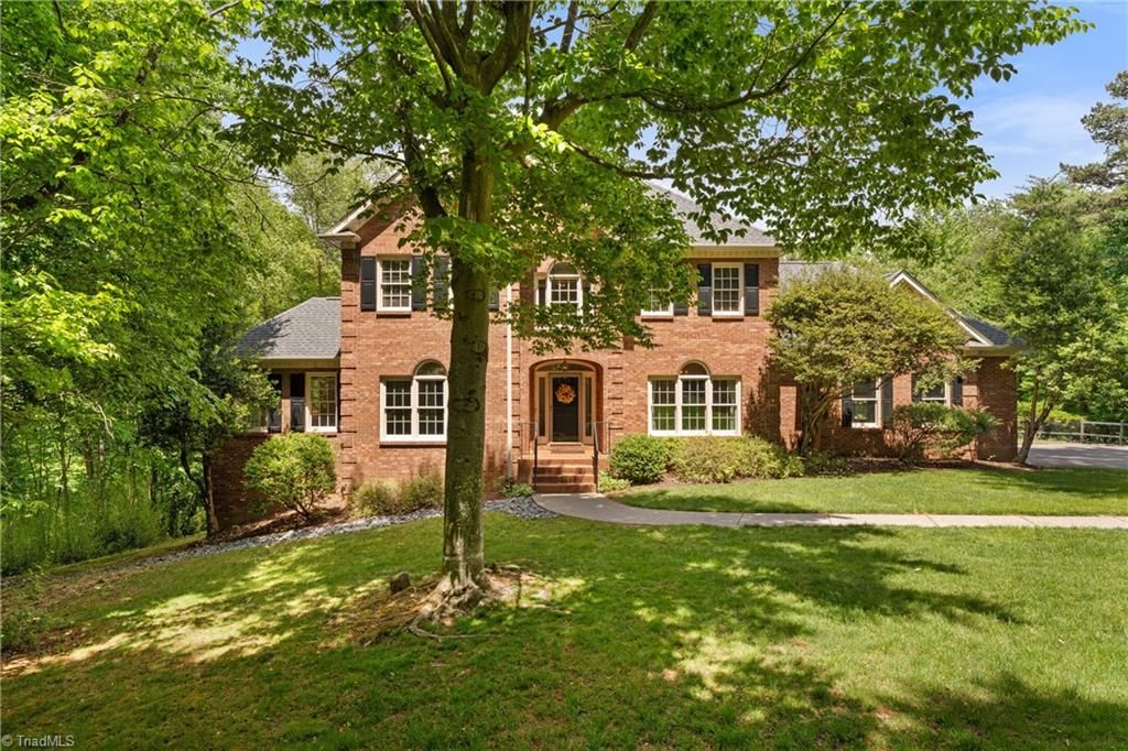 Photo of 7706 Holly Field Road, Clemmons, NC 27012 (MLS # 1218875)