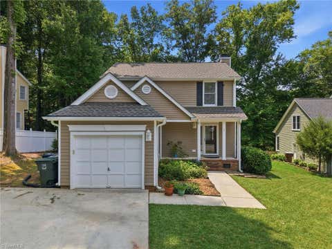 Homes For Sale - 5 Thames Court<br/> Guilford County, Greensboro, NC 27455