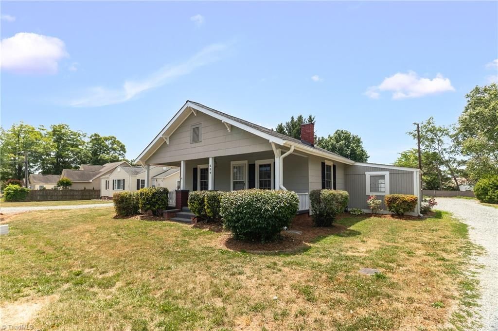 Photo of 609 Dobson Street, Kernersville, NC 27284 (MLS # 1218424)