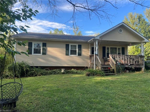 Homes For Sale - 262 Woodcreek Drive<br/> Surry County, Mount Airy, NC 27030