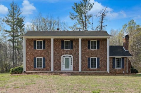 Homes For Sale - 1836 Nc Highway 87<br/> Rockingham County, Reidsville, NC 27320