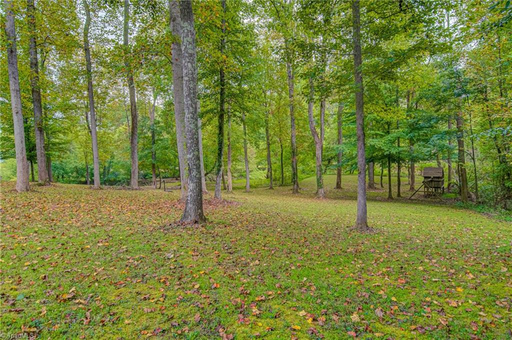 Winston-Salem, North Carolina 27106, United States, 5 Bedrooms Bedrooms, ,5 BathroomsBathrooms,Residential,Active,42045