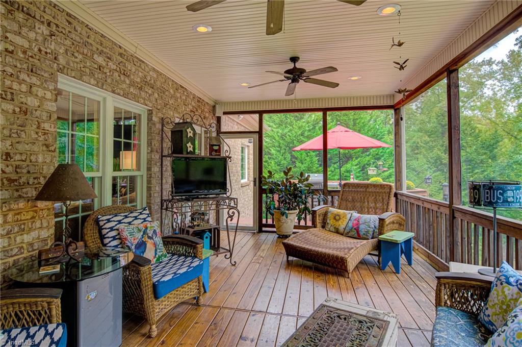 Winston-Salem, North Carolina 27106, United States, 5 Bedrooms Bedrooms, ,5 BathroomsBathrooms,Residential,Active,42045