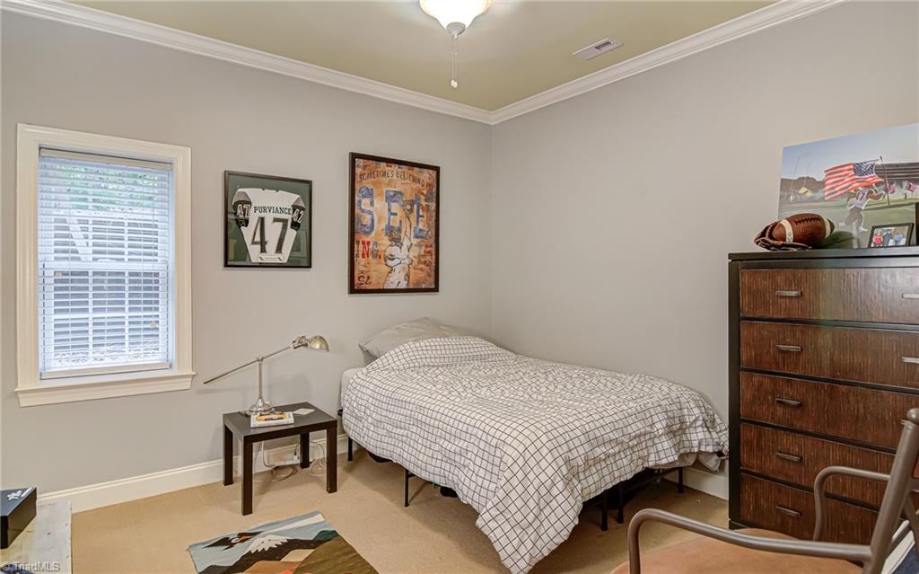 Winston-Salem, North Carolina 27106, United States, 5 Bedrooms Bedrooms, ,5 BathroomsBathrooms,Residential,Active,42045