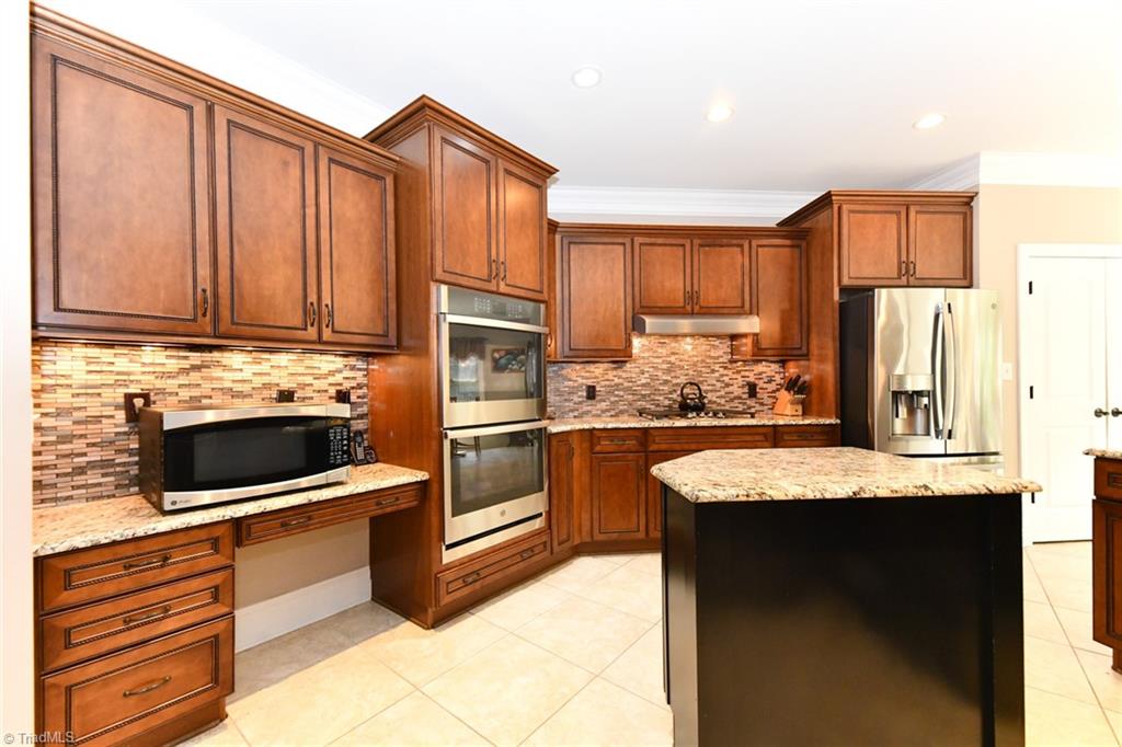 5102 Acorn Forest Road, Greensboro, North Carolina image 12