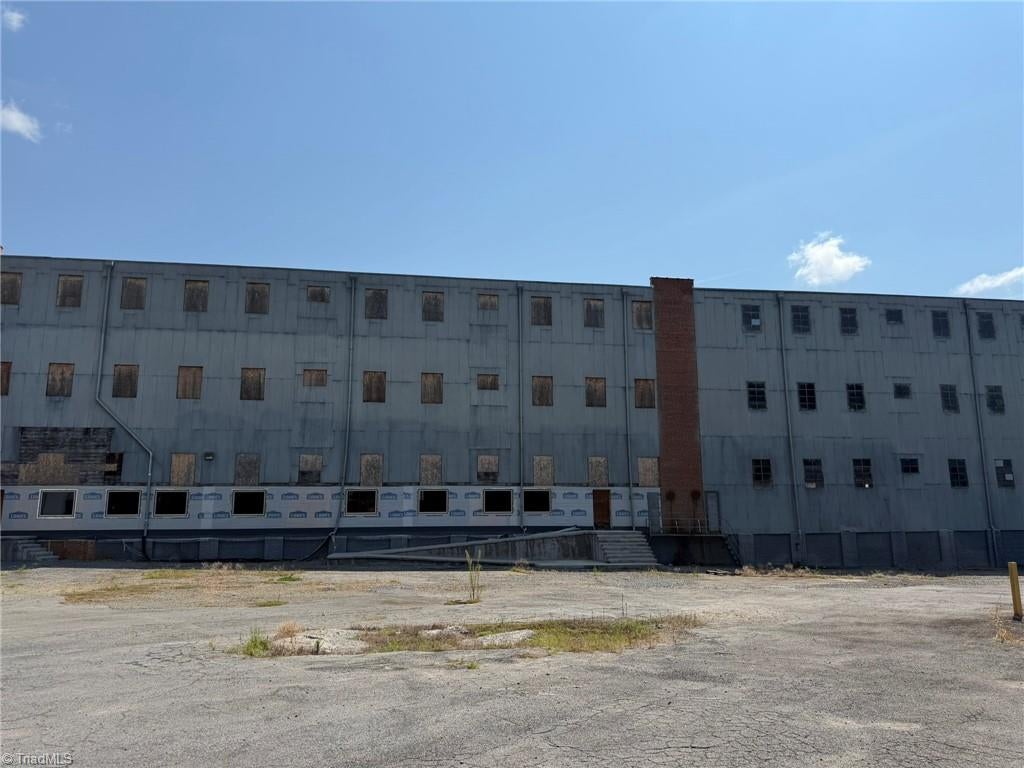 315 E Main Street