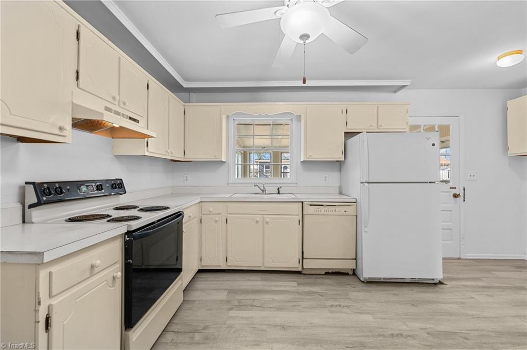 639 Woodhaven Drive, Burlington, North Carolina image 13