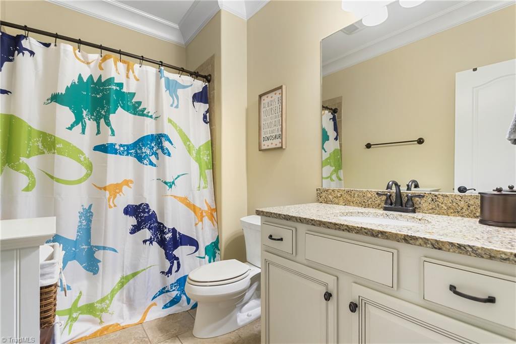 7716 Chesterbrooke Drive, Greensboro, North Carolina image 33