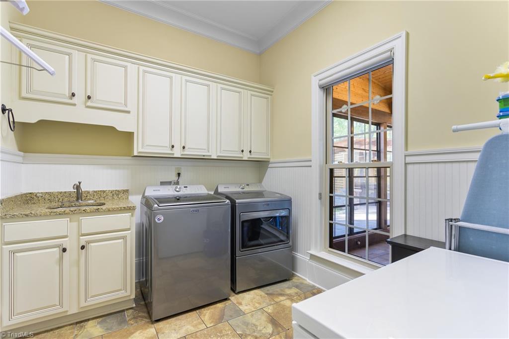 7716 Chesterbrooke Drive, Greensboro, North Carolina image 29