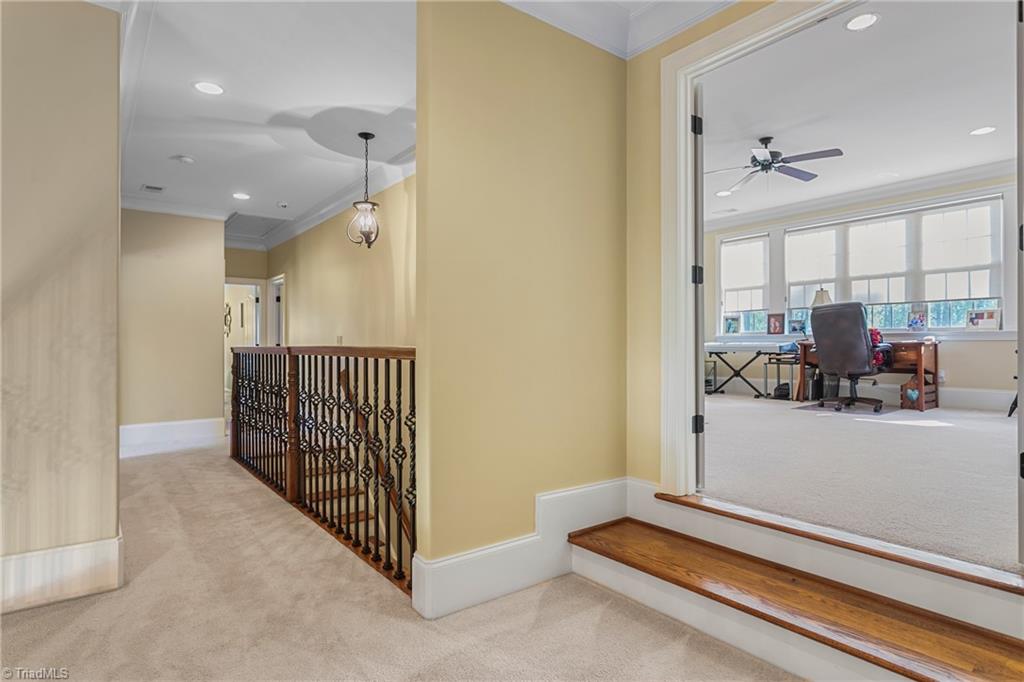 7716 Chesterbrooke Drive, Greensboro, North Carolina image 30