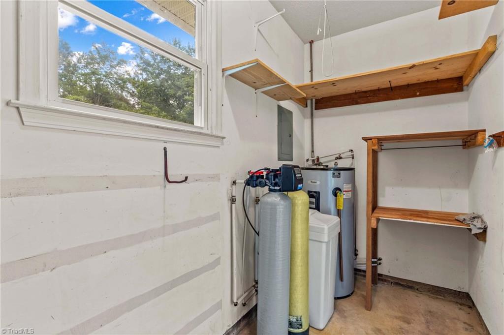 44092 Woodhurst Road, New London, North Carolina image 32