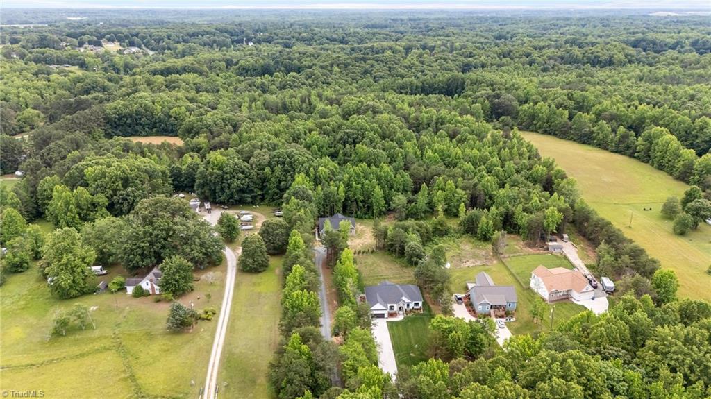 4944 Little Store Road, McLeansville, North Carolina image 40