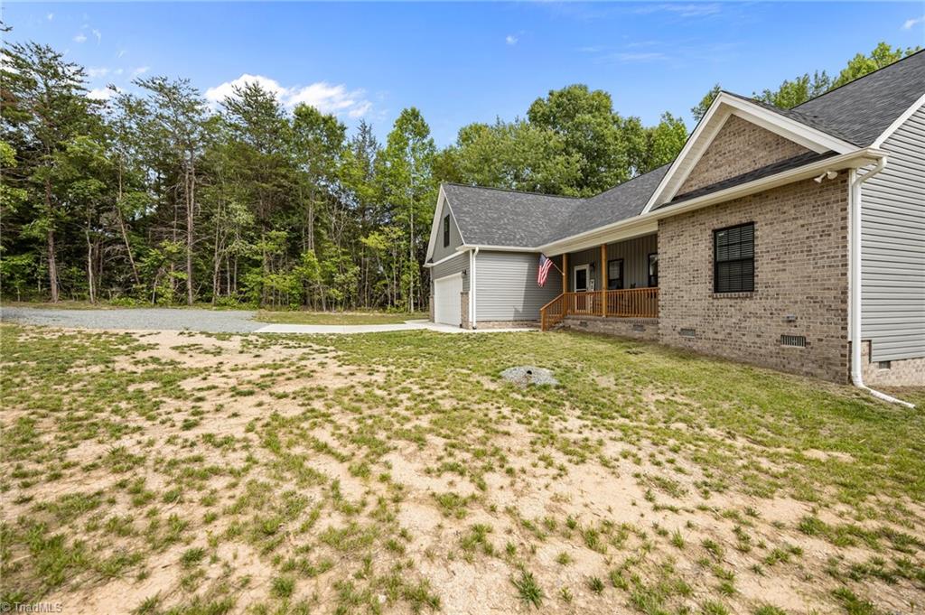 4944 Little Store Road, McLeansville, North Carolina image 4