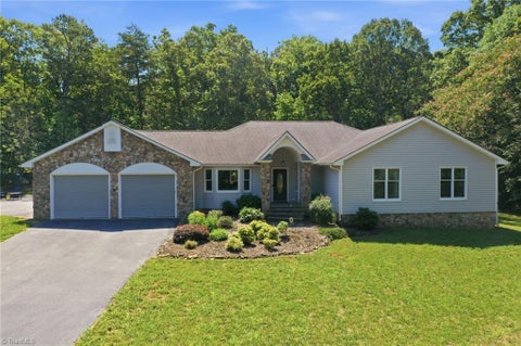 Homes For Sale - 3744 Redbud Road<br/> Haw River, NC 27258