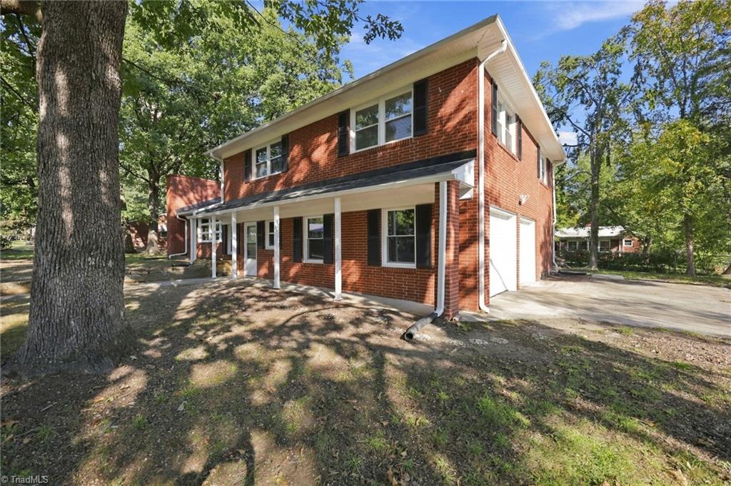 Photo of 532 Oakwood Lane, Graham, NC 27253 (MLS # 1237392)