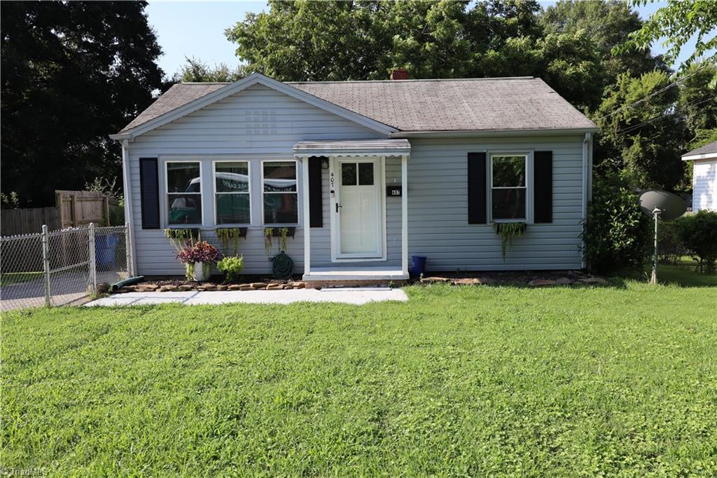 407 Moser Street