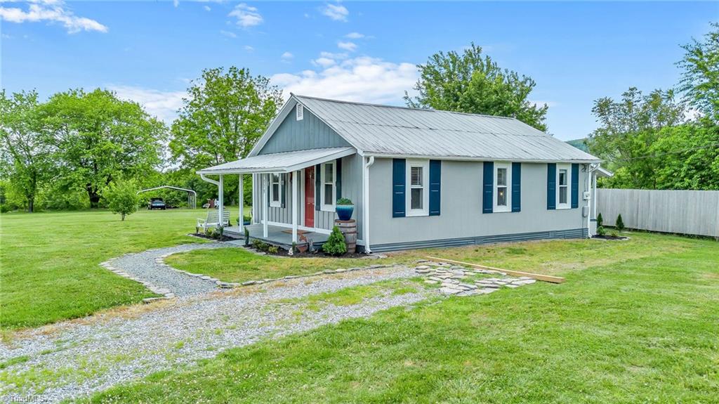 279 W Old Berrys Lane, Roaring River, North Carolina image 31