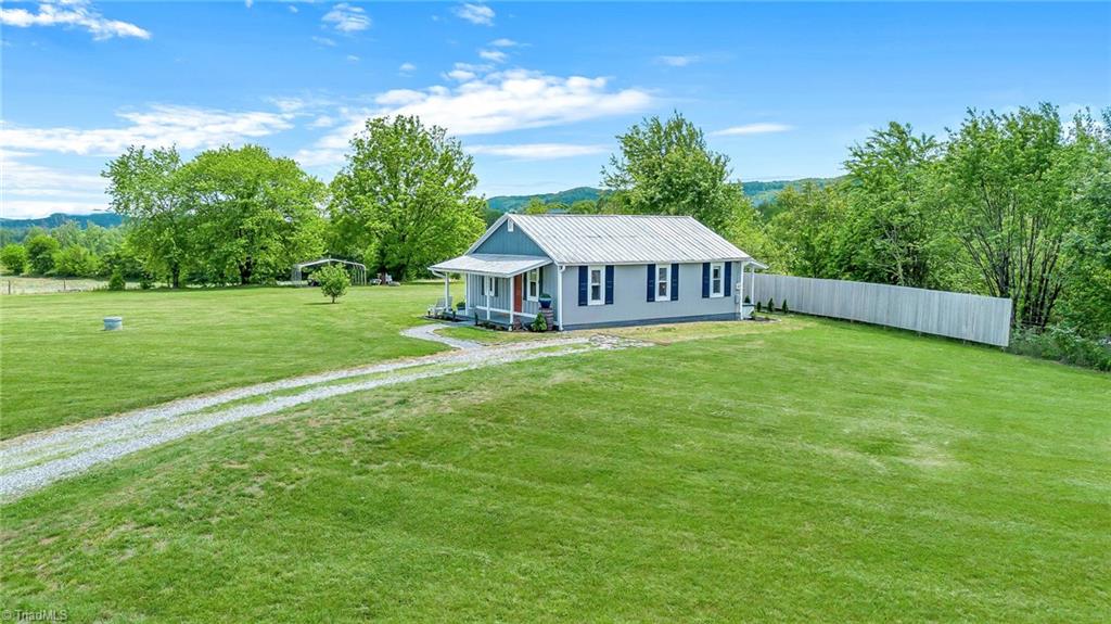 279 W Old Berrys Lane, Roaring River, North Carolina image 6